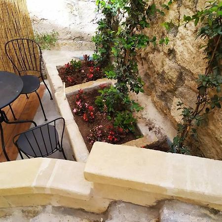 Fornaci 46 Sassi Con Idromassaggio Villa มาเตรา ภายนอก รูปภาพ