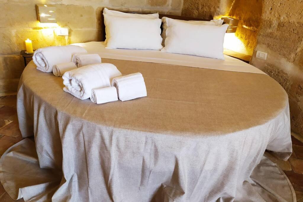Fornaci 46 Sassi Con Idromassaggio Villa มาเตรา ภายนอก รูปภาพ