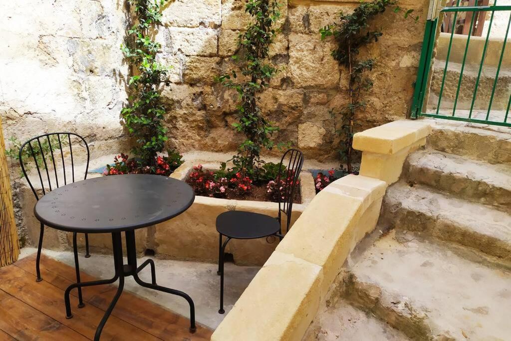 Fornaci 46 Sassi Con Idromassaggio Villa มาเตรา ภายนอก รูปภาพ